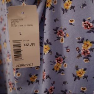 NEW Floral print dress